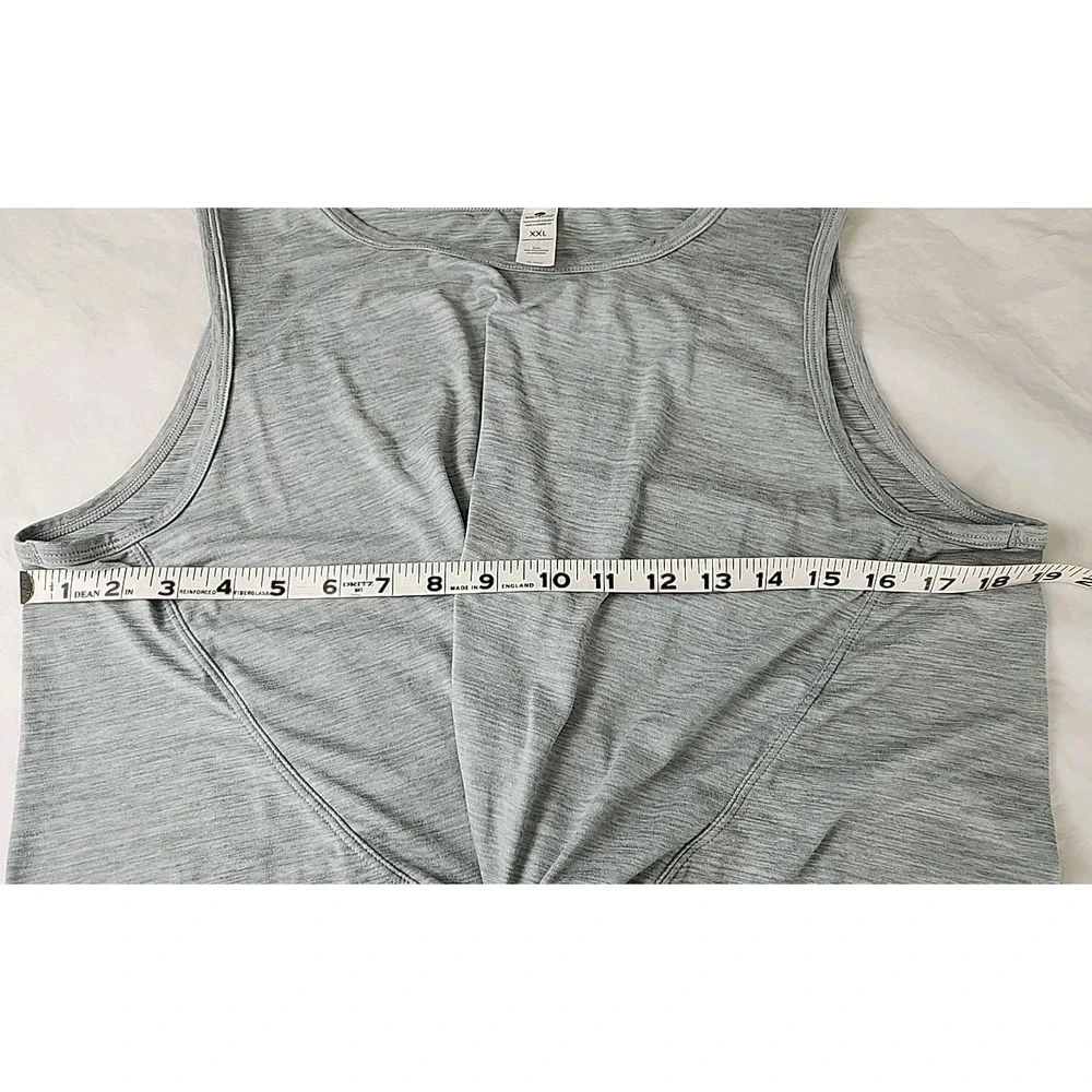 90 DEGREE By REFLEX Women's 2XL Workout Twist-Front Crop Tank Gray Stretch EUC - Picture 5 of 7